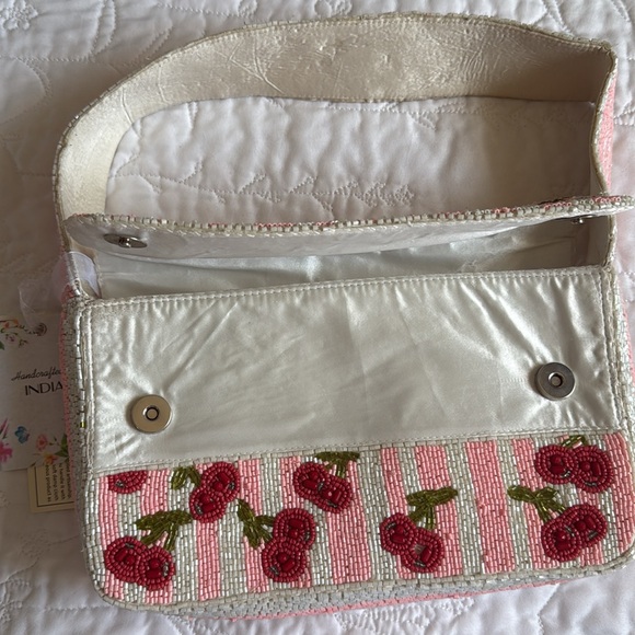 Viral NDI Pink and White Cherry Print Shoulder Bag - Picture 2 of 5